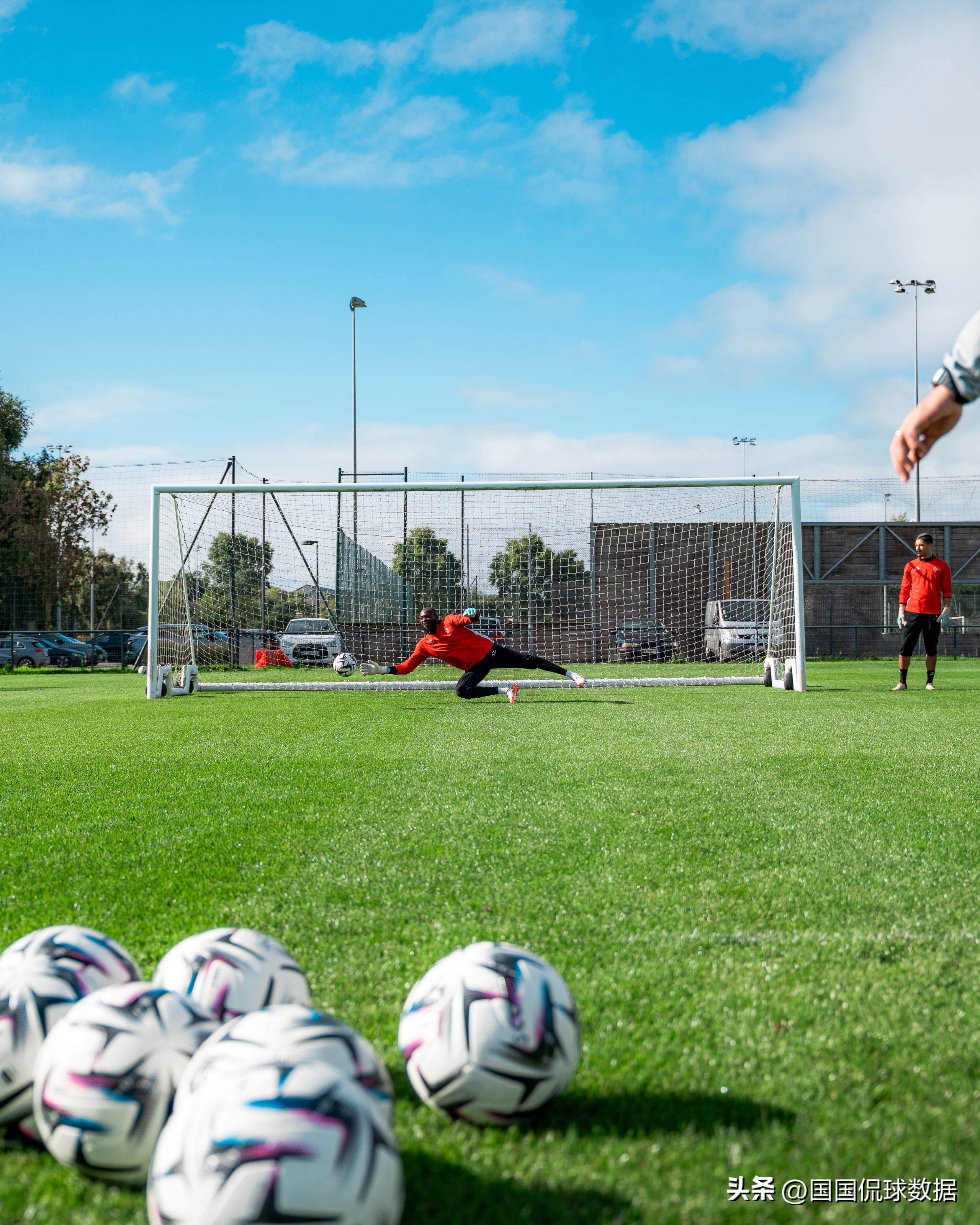 包含国际比赛日多特蒙德备战法甲，止住颓势细节曝光，话题不断，控场能力受关注的词条-开云app